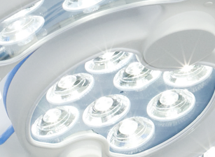 Dr. Mach МАСН LED 150 - операционная светодиодная лампа