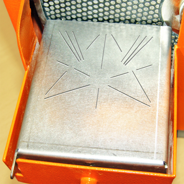 Аверон ТРИММЕР 2.1 – Триммер для «сухой» обработки гипсовых моделей