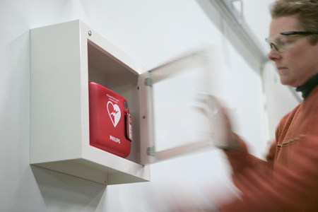 Philips HeartStart FRx – Дефибриллятор  с принадлежностями