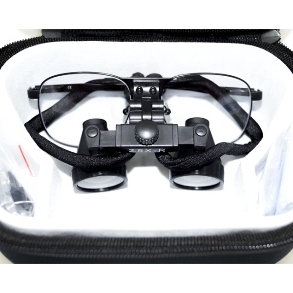 DentLight iZoom Flip-up Loupes Metal Frame - стоматологические бинокулярные лупы системы Flip-up на металлической оправе, увеличение 2.5х