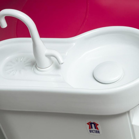 Cefla Dental Group Victor 100 (AM8050) - стоматологическая установка с нижней/верхней подачей инструментов