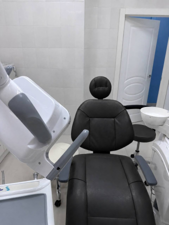 GreenMED S200 E – Стоматологическая установка с нижней подачей